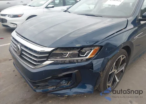 2020 Volkswagen Passat 2.0T R-Line из США, поврежденный, VIN 1VWMA7A33LC026012